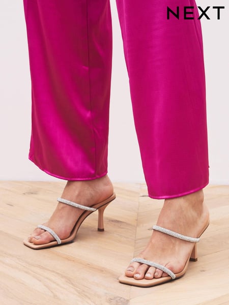 Nude Cream Forever Comfort® Double Band Mules (T11271) | € 13