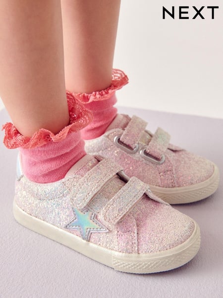Pink Standard Fit (F) Glitter Star Trainers (T11846) | € 5 - € 6