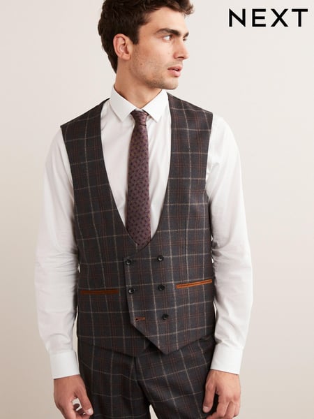 Grey/Brown Check Suit: Waistcoat (T53475) | € 30