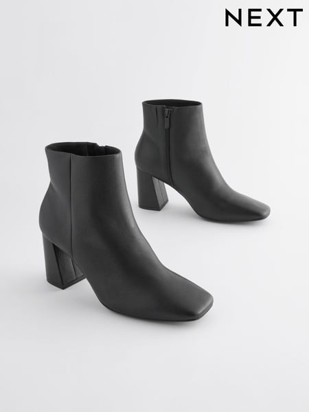 Black Forever Comfort® With Motionflex Square Toe Ankle Boots (T54052) | € 20