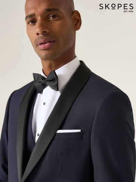 Skopes Blue Tailored Fit Newman Check Suit (U13549) | € 179