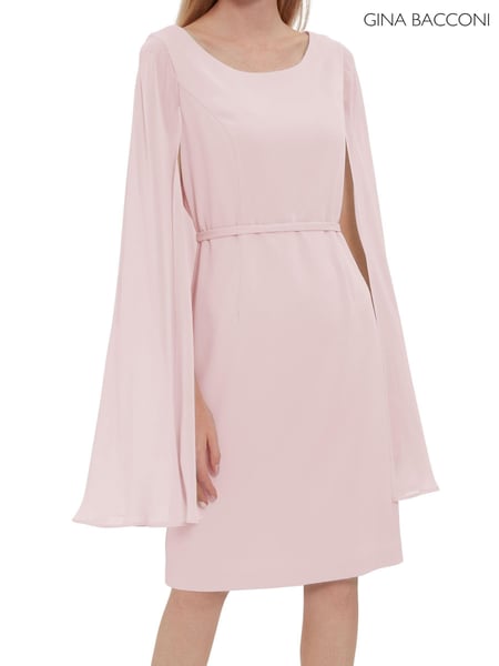 Gina Bacconi Bevin Crepe And Chiffon Cape Pink Dress (U40127) | € 149