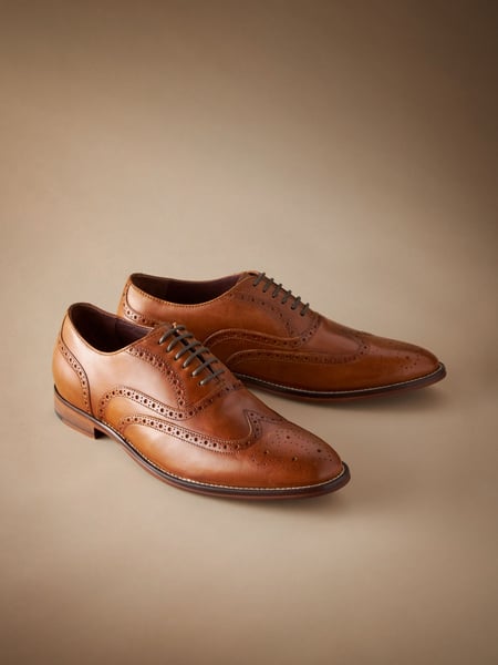Tan Brown Wide Fit Signature Italian Leather Wing Cap Brogues (U55093) | € 59
