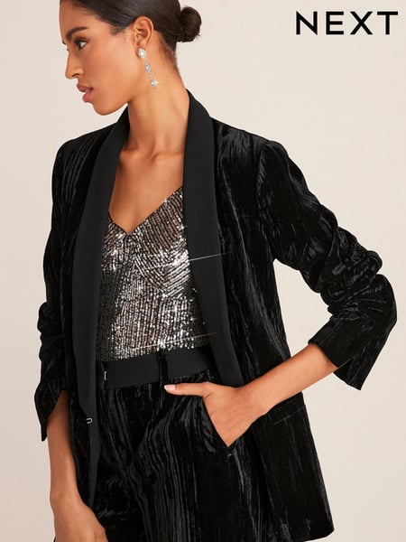 Black Velvet Ripple Suit: Blazer (U59954) | € 48