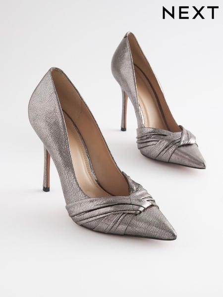 Pewter Signature Forever Comfort® Twist Court Shoes (U99620) | € 47