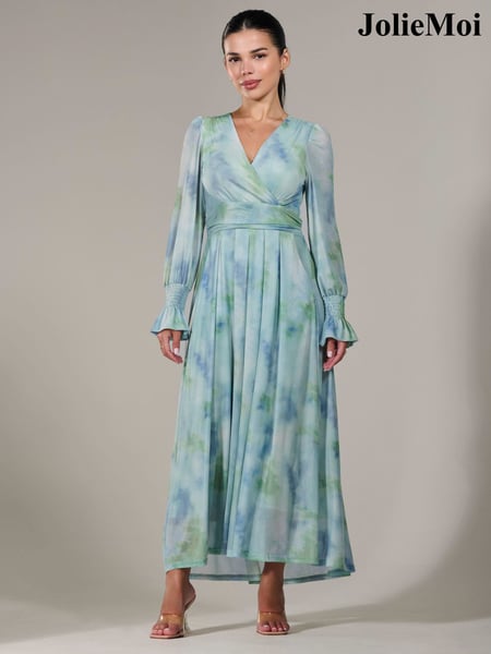 Jolie Moi Green Petite Petite Long Sleeve Soft Silky Jersey Midi Dress (W25847) | € 139