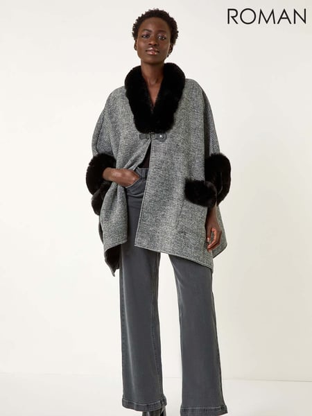 Roman Black Faux Fur Pocket Knit Cardigan Cape (W35152) | € 90