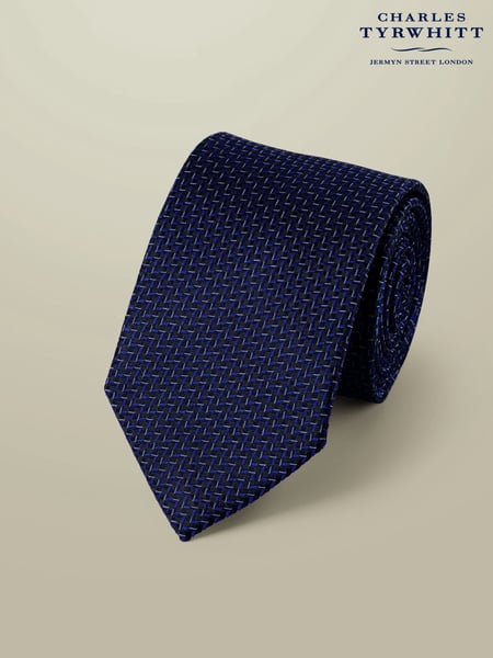 Charles Tyrwhitt Blue Silk Stain Resistant Semi Plain Tie (W36646) | € 55