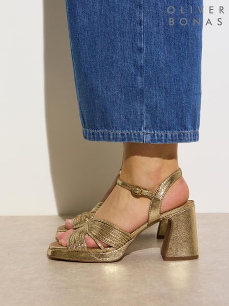 Oliver Bonas Gold Tone Metallic Fan Leather Platform Heeled Sandals (W45273) | € 172