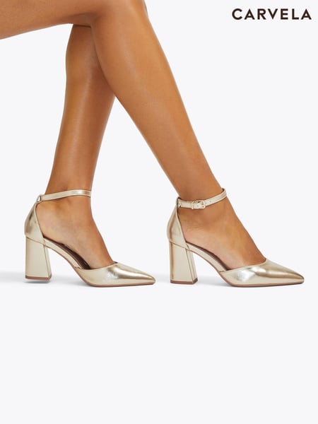 Carvela Gold Refined Court Shoes (W53404) | € 201