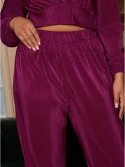 Chi Chi London Burgundy Red Elasticated Waist Wide Leg Plisse Trousers - Image 4 of 4