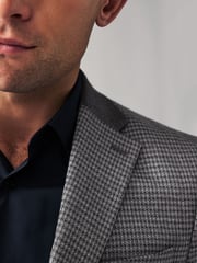 Grey Puppytooth Textured Single Breasted Suit Jacket - Image 5 of 12