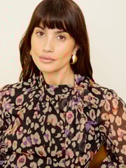 Love & Roses Black Animal Long Sleeve Tie Neck Shirred Cuff Blouse - Image 2 of 4