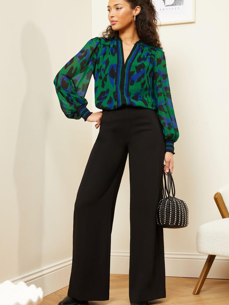 Love & Roses Green Animal Printed V Neck Puff Sleeve Blouse - Image 4 of 4