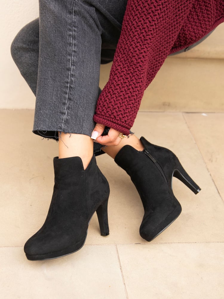 Linzi Black Layara Platform Ankle Boots With Stiletto Heels - Image 1 of 5