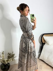 Style Cheat White Daphne Belted Shirt Midaxi Dress - Image 3 of 4