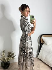 Style Cheat White Daphne Belted Shirt Midaxi Dress - Image 4 of 4