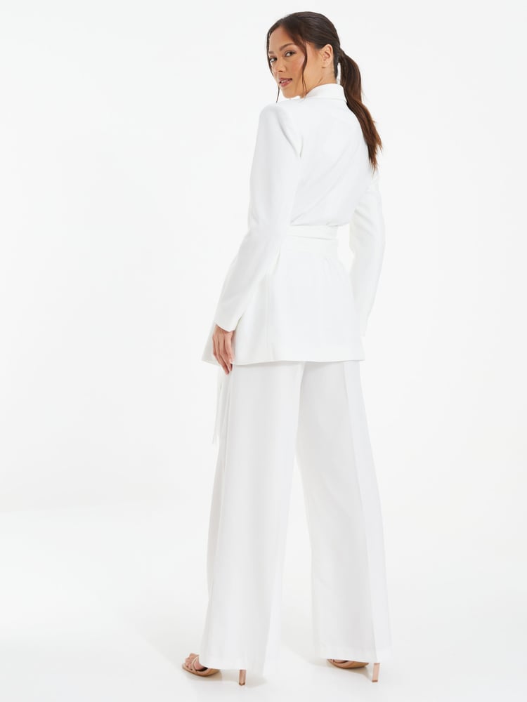 Quiz White Woven Tailored Blazer with White Fringe Tie Belt - Image 2 of 4