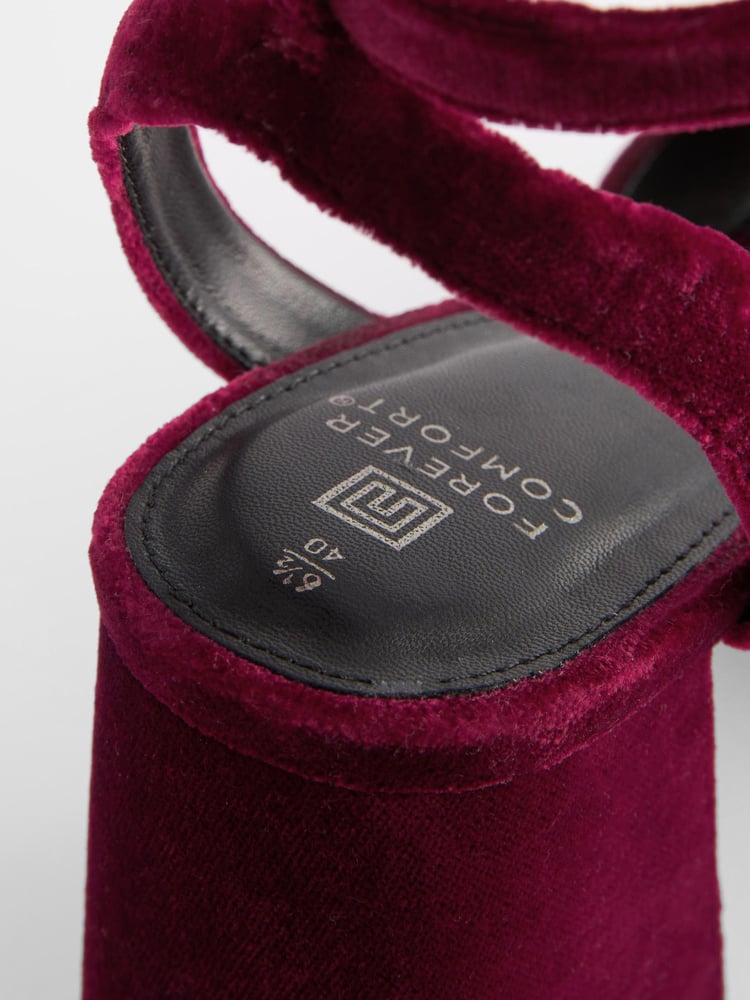 Berry Red Forever Comfort® Flare Platform Sandals - Image 5 of 5