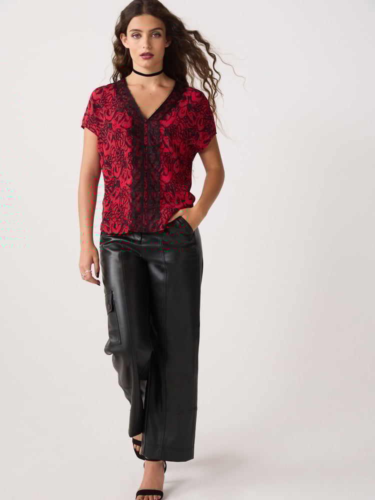 Red and Black Feather Print Short Sleeve Lace Trim Top - Image 2 of 6 Red and Black Feather Print Short Sleeve Lace Trim Top - Image 2 of 6