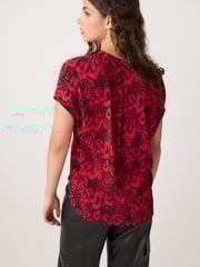 Red and Black Feather Print Short Sleeve Lace Trim Top - Image 3 of 6