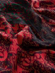 Red and Black Feather Print Short Sleeve Lace Trim Top - Image 6 of 6