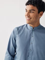 Dusky Blue Regular Fit Cotton Round Neck Kurta - Image 3 of 5