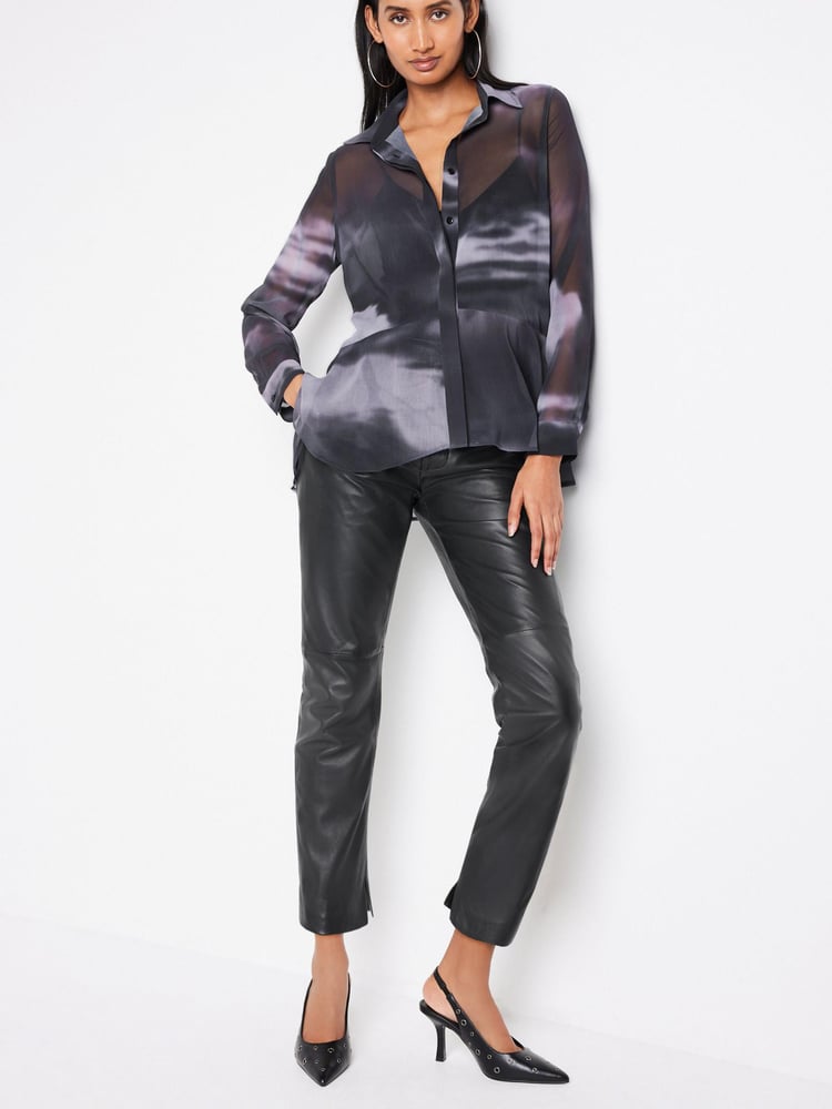 Blue/Black Abstract Printed Flutter Hem Long Sleeve Blouse - Image 2 of 6