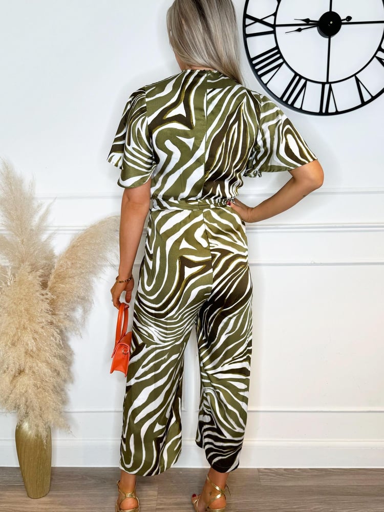 AX Paris Printed Butterfly Sleeve Belted Jumpsuit - Image 2 of 4