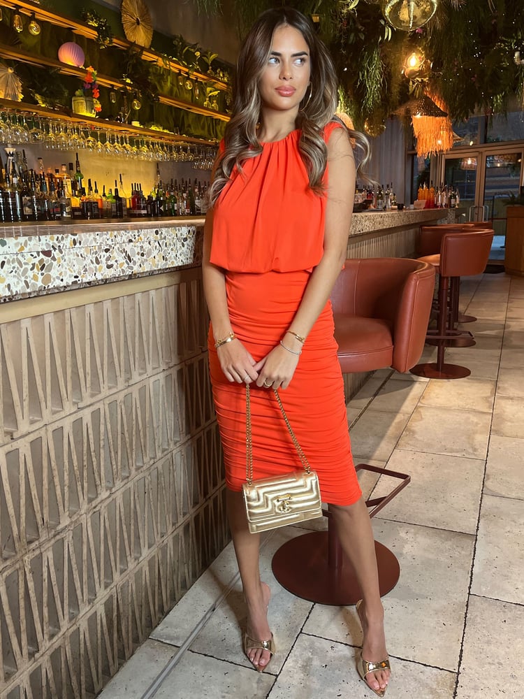 AX Paris Ruched Skirt Bodycon Midi Dress - Image 4 of 4