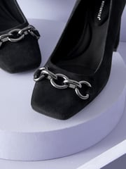 Black Forever Comfort® With Motionflex Hardware Trim Square Toe Court Shoes - Image 6 of 6