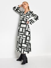 PixieGirl Petite White Maxi Flare Sleeve Dress - Image 4 of 5