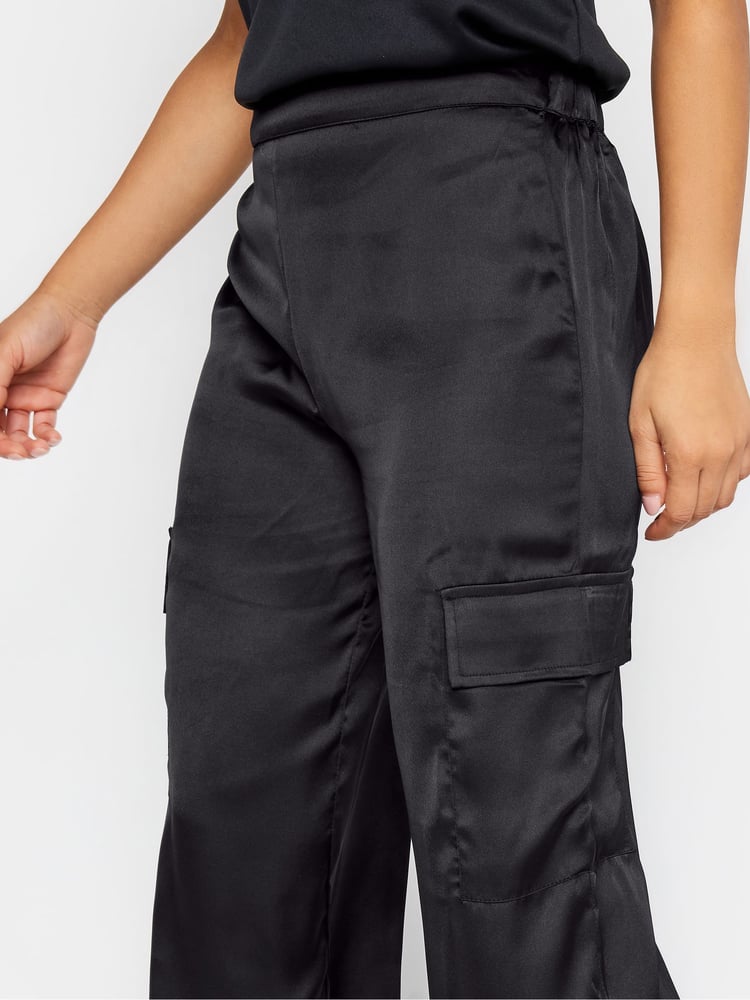 PixieGirl Petite Black Button Detailed Wide Leg Trousers - Image 4 of 4