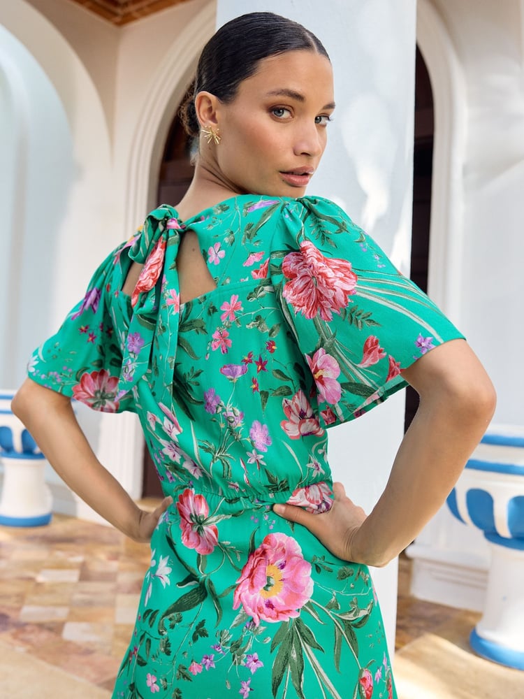 V&A | Love & Roses Green Printed Hanky Hem Dress - Image 2 of 4