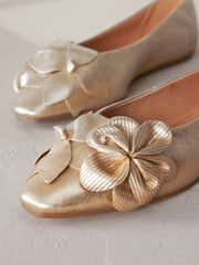 Gold Signature Leather Corsage Ballerinas - Image 4 of 6