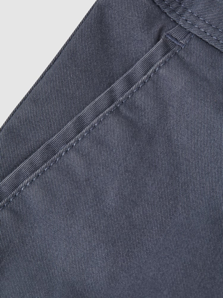 Reiss Bright Airforce Pitch 3-9 yrs Slim Fit Casual Chinos - Image 6 of 6