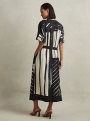 Reiss Black/White Cami Printed Fit and Flare Midi Dress - Image 6 of 7