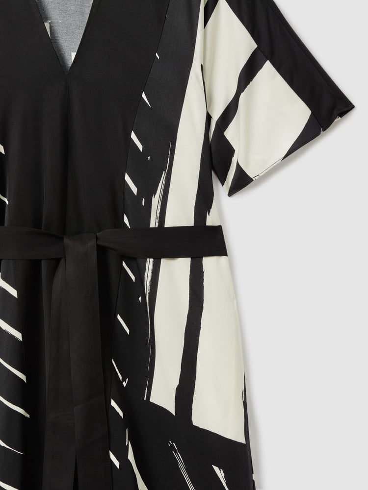 Reiss Black/White Cami Printed Fit and Flare Midi Dress - Image 7 of 7