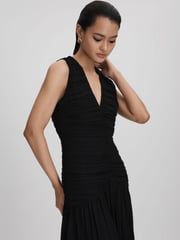 Reiss Black Saffy Ruched Bodycon Midi Dress - Image 3 of 6