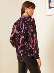 Love & Roses Pink Animal Printed V Neck Puff Sleeve Blouse - Image 3 of 4