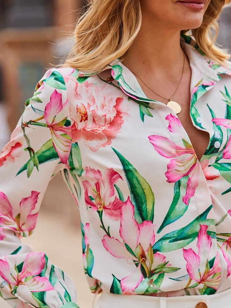 Sosandar Cream Floral Printed Blouson Sleeve Shirt - Image 5 of 5