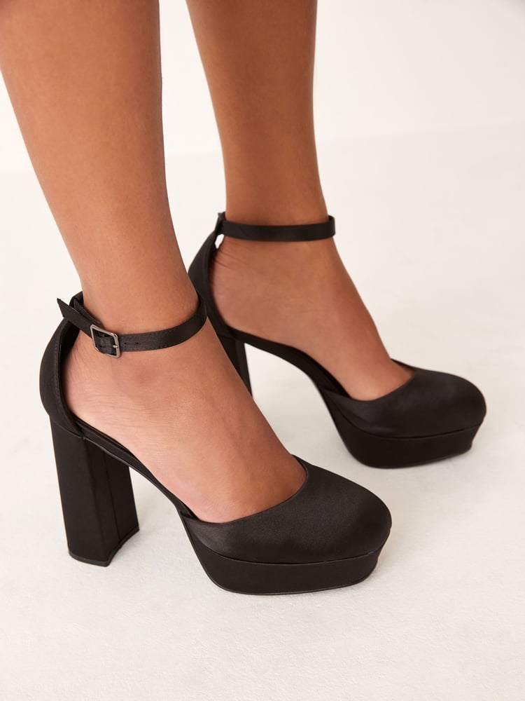 Black Forever Comfort® Closed Toe Platform High Heel Shoes - Image 2 of 10