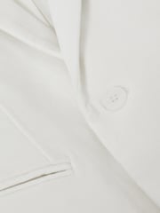 Reiss Ivory Apsara 9-14 yrs Slim Fit Velvet Single Breasted Blazer - Image 7 of 7