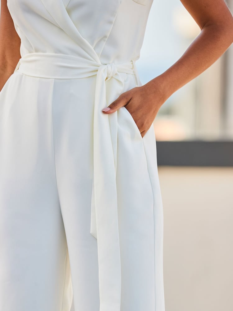 Sosandar Cream Wide Leg Halterneck Tailored Jumpsuit - Image 5 of 5