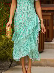 Sosandar Green Petite Abstract Print Layered Hem Angel Sleeve Maxi Dress - Image 5 of 5