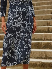 Sosandar Black Floral Wrap Front Midi Wrap Dress - Image 5 of 5