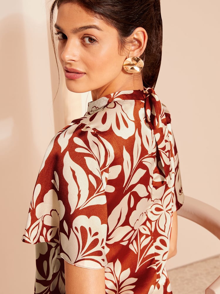Friends Like These Red Floral Printed Flutter Sleeve Keyhole Blouse - Image 2 of 4