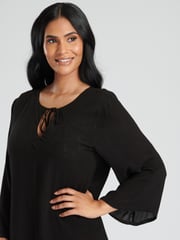 South Beach Black Crinkle Viscose Pull Over Beach Tunic - Image 6 of 6