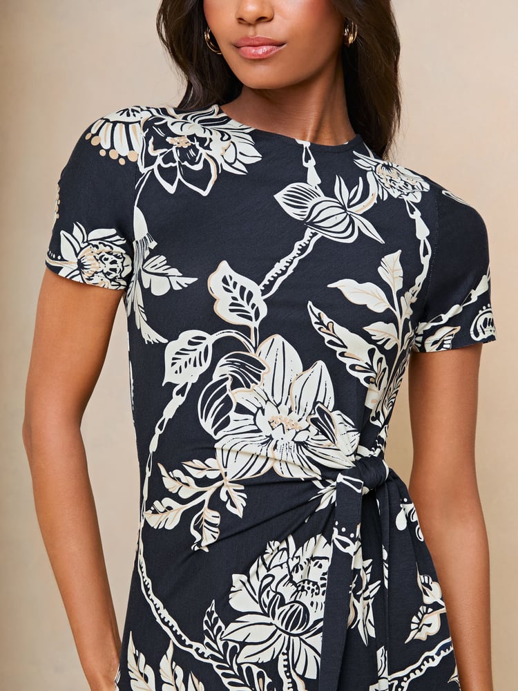 Lipsy Navy Blue Floral Short Sleeve Tie Side Maxi Dress - Image 4 of 4 Lipsy Navy Blue Floral Short Sleeve Tie Side Maxi Dress - Image 4 of 4