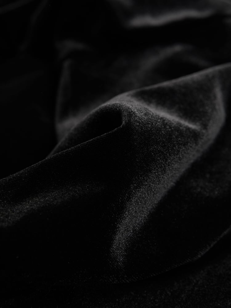 Florere Velvet Midi Dress - Image 5 of 5